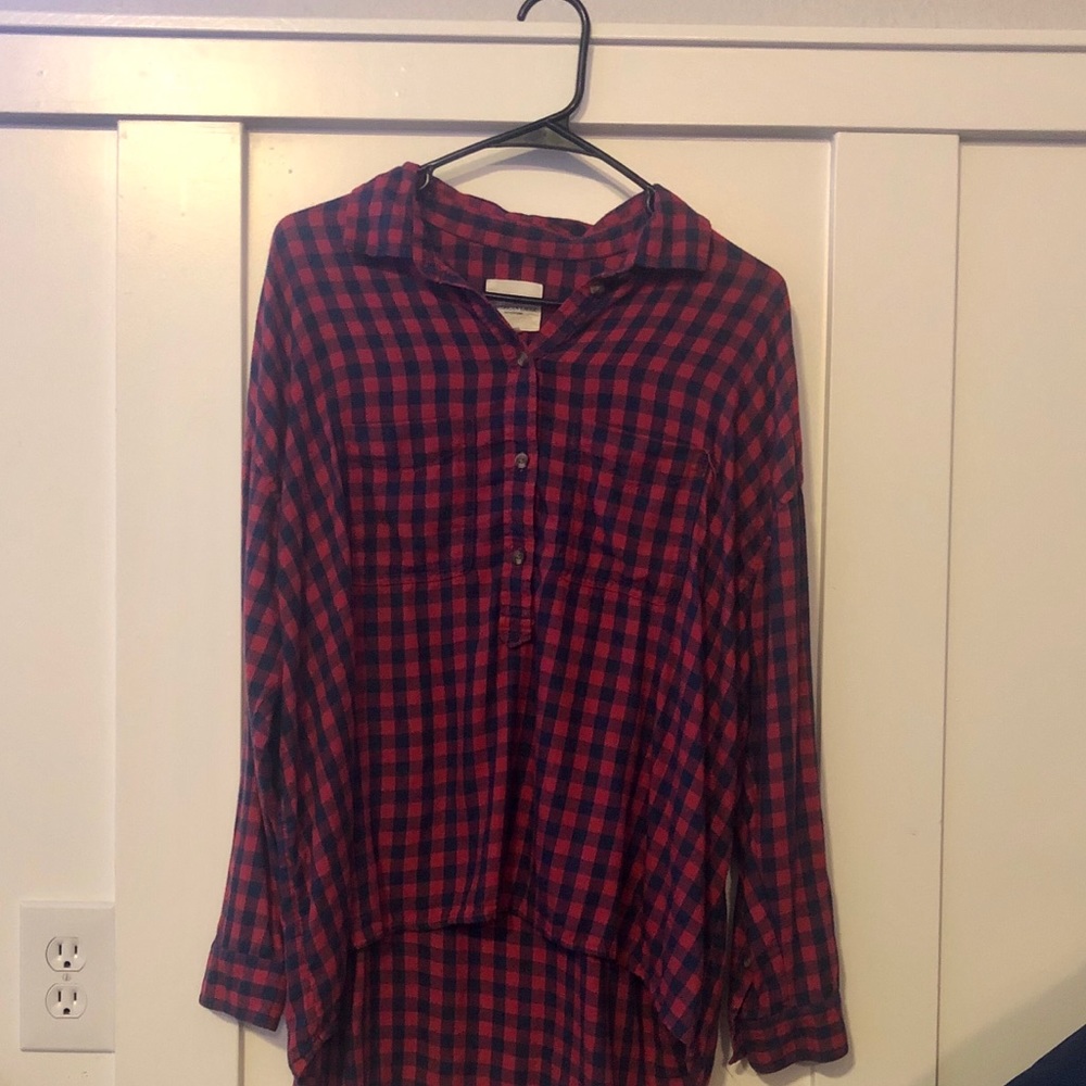 AE Plaid half button up boyfriend style shirt - M